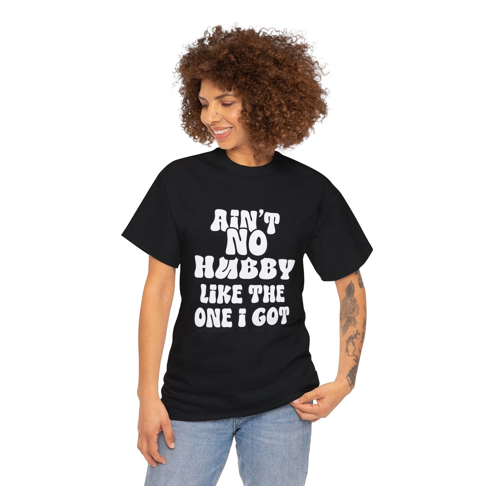 Ain't No Hubby Like The One I Got Essential tee