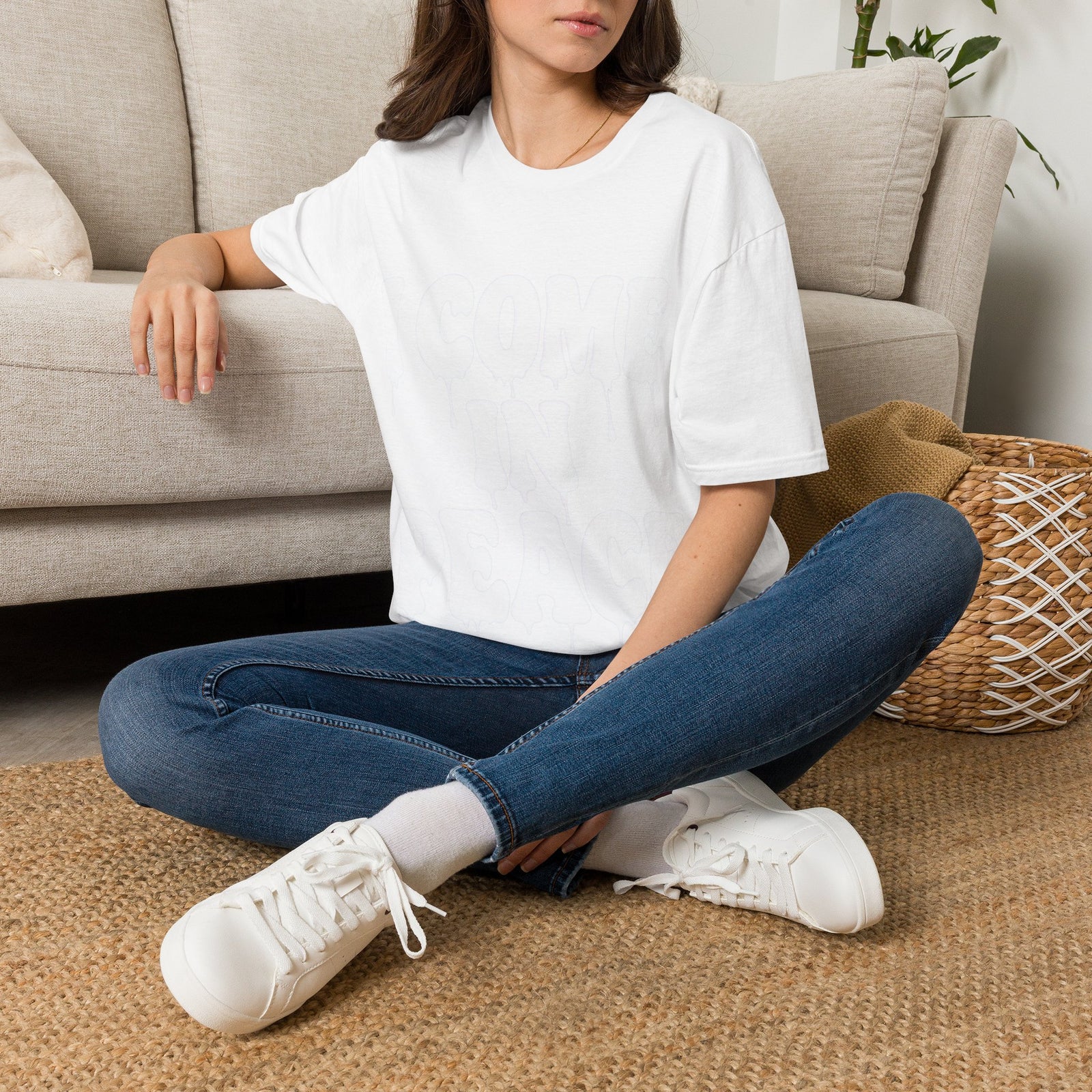 I Come In Peace | Unisex Deluxe Tee